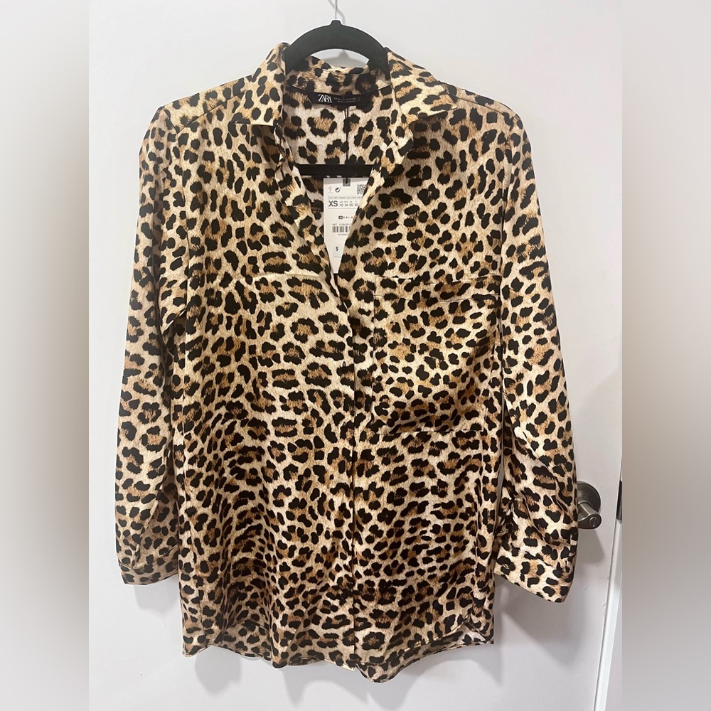 ZARA: NWT Cheetah Print Button Down Top